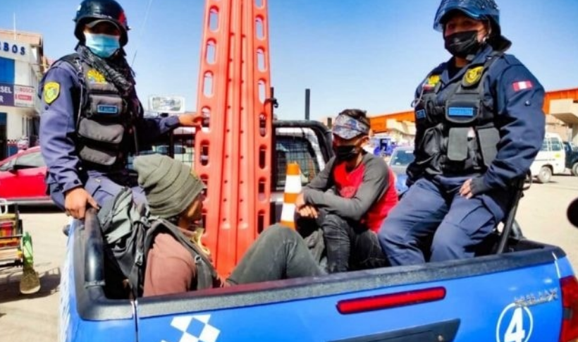 Juliaca | Disponen dos camionetas a migraciones para intervención de extranjeros Juliaca | Disponen dos camionetas a migraciones para intervención de extranjeros
