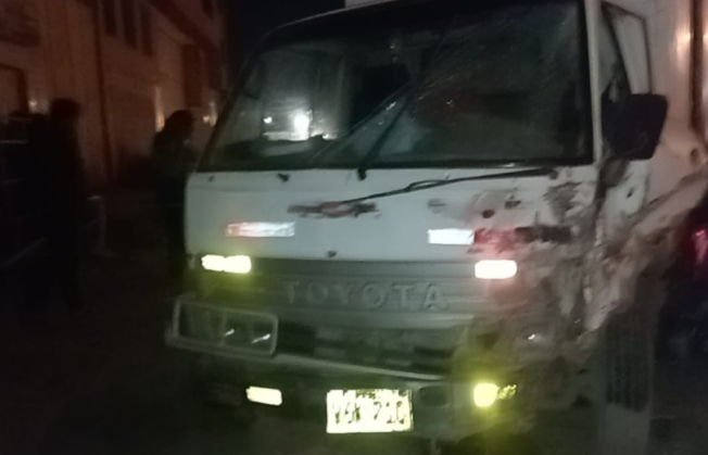 Juliaca | Accidente nocturno entre dos vehículos no deja heridos pero sí daños materiales Juliaca | Accidente nocturno entre dos vehículos no deja heridos pero sí daños materiales