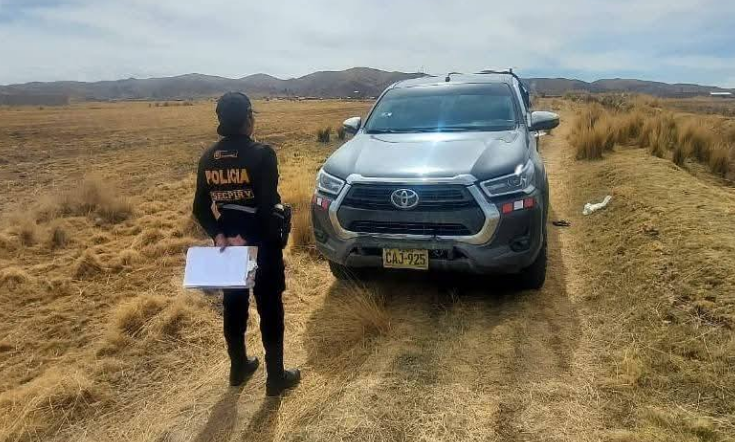 Juliaca | Hallan automóvil robado en operativo en Urb. Néstor Cáceres Velásquez Juliaca | Hallan automóvil robado en operativo en Urb. Néstor Cáceres Velásquez
