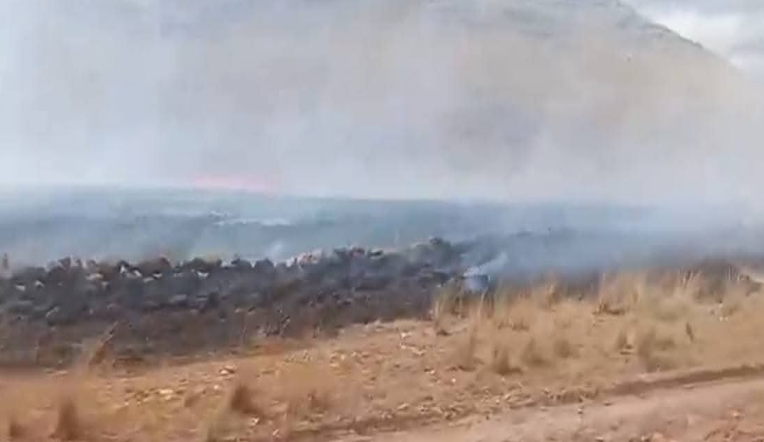 Melgar | Fuego amenaza viviendas y cultivos en Juan Velasco Alvarado, distrito de Nuñoa Melgar | Fuego amenaza viviendas y cultivos en Juan Velasco Alvarado, distrito de Nuñoa