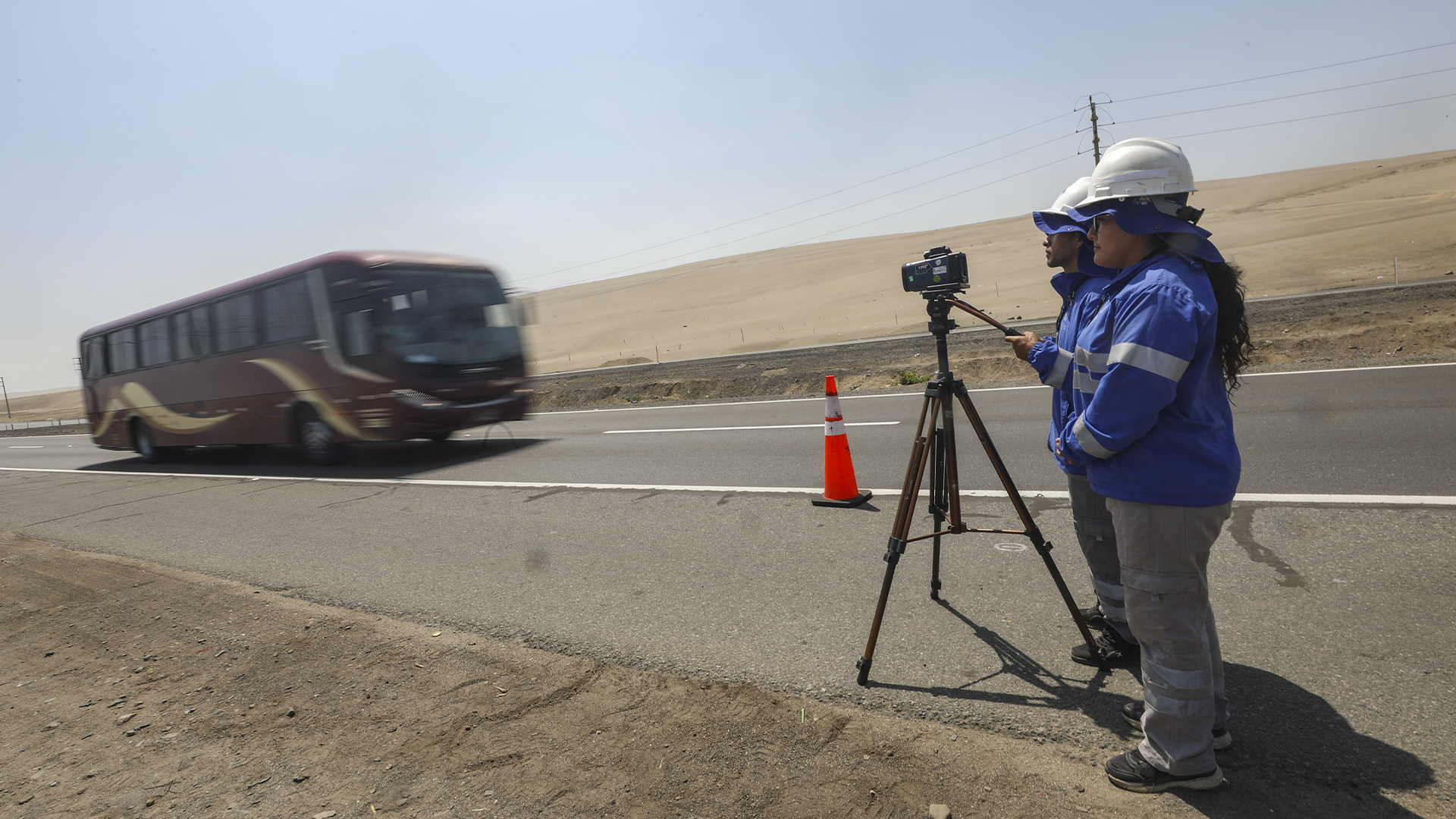 Puno | SUTRAN-MTC fiscaliza en agosto los límites máximos de velocidad en dos tramos de las carreteras en la región Puno | SUTRAN-MTC fiscaliza en agosto los límites máximos de velocidad en dos tramos de las carreteras en la región