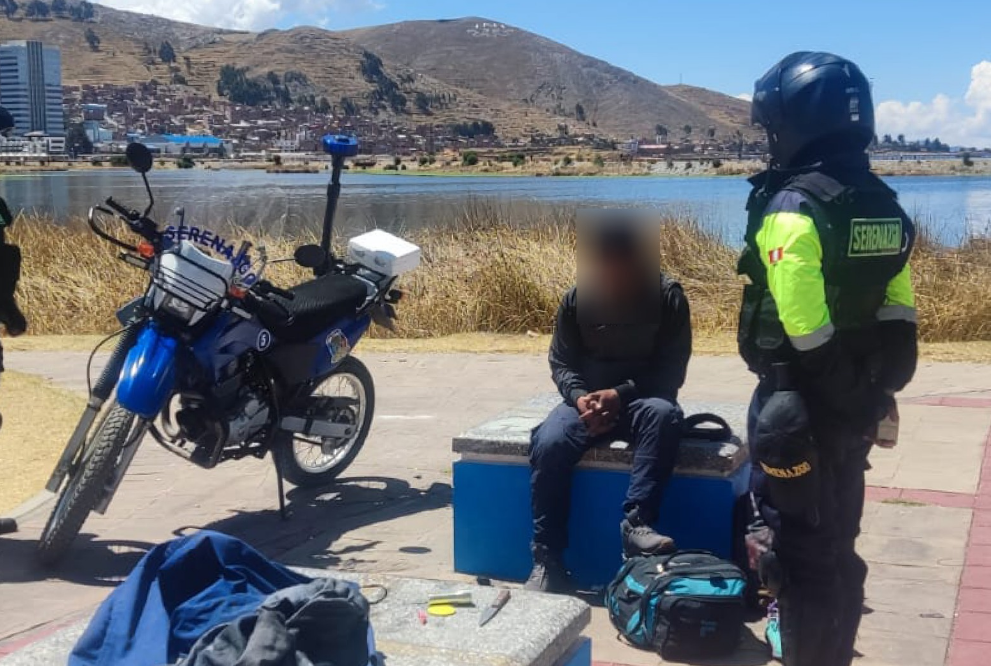 Puno | Ciudadano colombiano fue retenido tras causar disturbios y portar arma blanca Puno | Ciudadano colombiano fue retenido tras causar disturbios y portar arma blanca