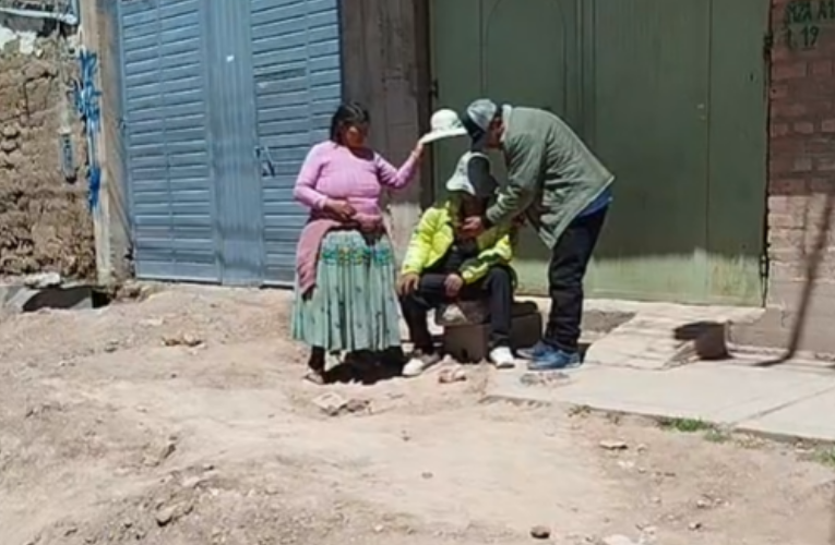 Juliaca | Tres delincuentes armados despojan de su vehículo a un hombre en La Capilla Juliaca | Tres delincuentes armados despojan de su vehículo a un hombre en La Capilla