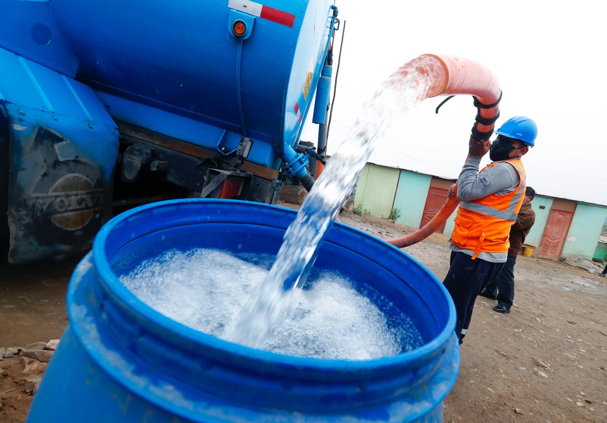 Puno | Ministerio de Vivienda asegura distribución de agua potable en zonas vulnerables hasta diciembre