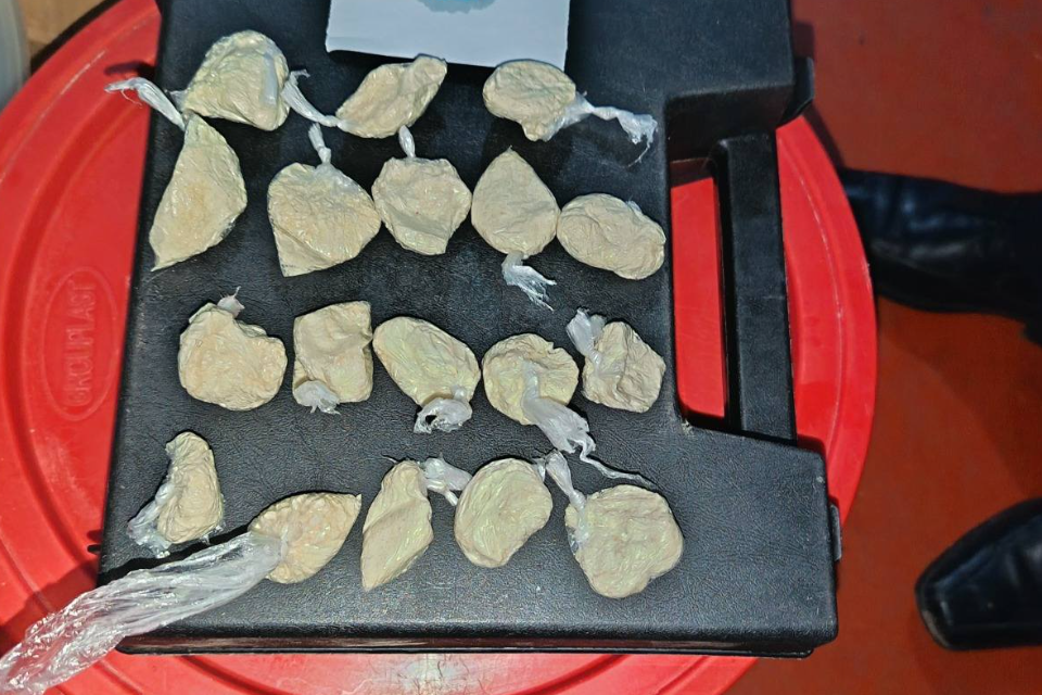 Juliaca | Agentes del INPE descubren droga durante operativo sorpresa en penal de máxima seguridad