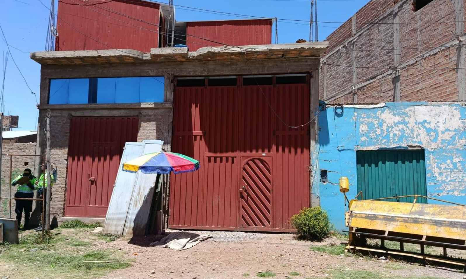 Puno | Menor pierde la vida al precipitarse desde techo sin protección en Juliaca Puno | Menor pierde la vida al precipitarse desde techo sin protección en Juliaca