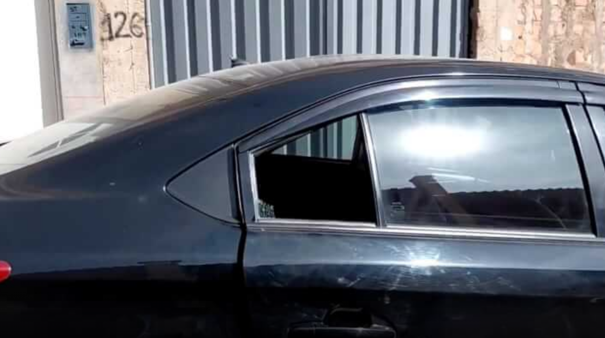 Puno | Auto aparece “canibalizado” cerca del cementerio Laykakota tras sofisticado método de robo Puno | Auto aparece “canibalizado” cerca del cementerio Laykakota tras sofisticado método de robo