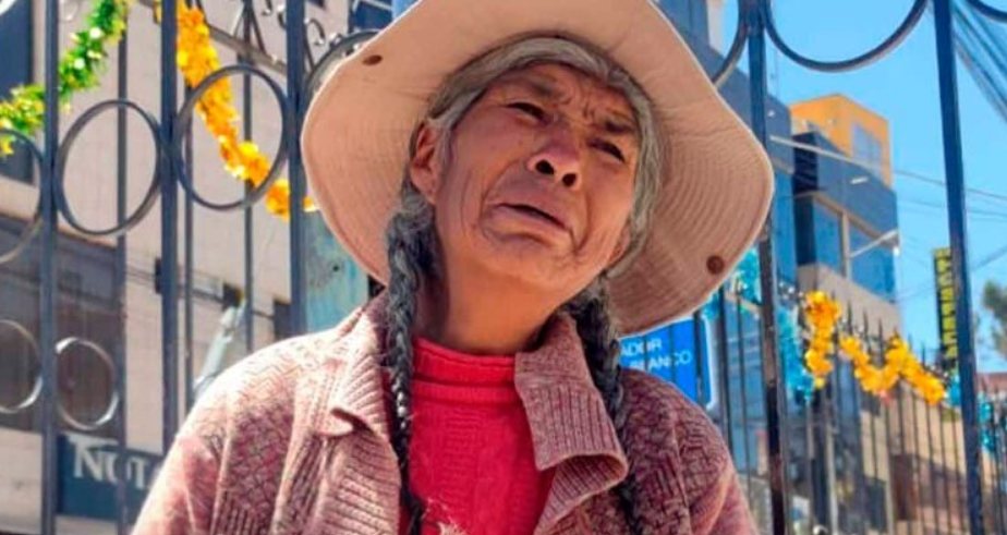 Juliaca | Adulta mayor denuncia despido arbitrario tras más de 40 años de trabajo en la municipalidad Juliaca | Adulta mayor denuncia despido arbitrario tras más de 40 años de trabajo en la municipalidad
