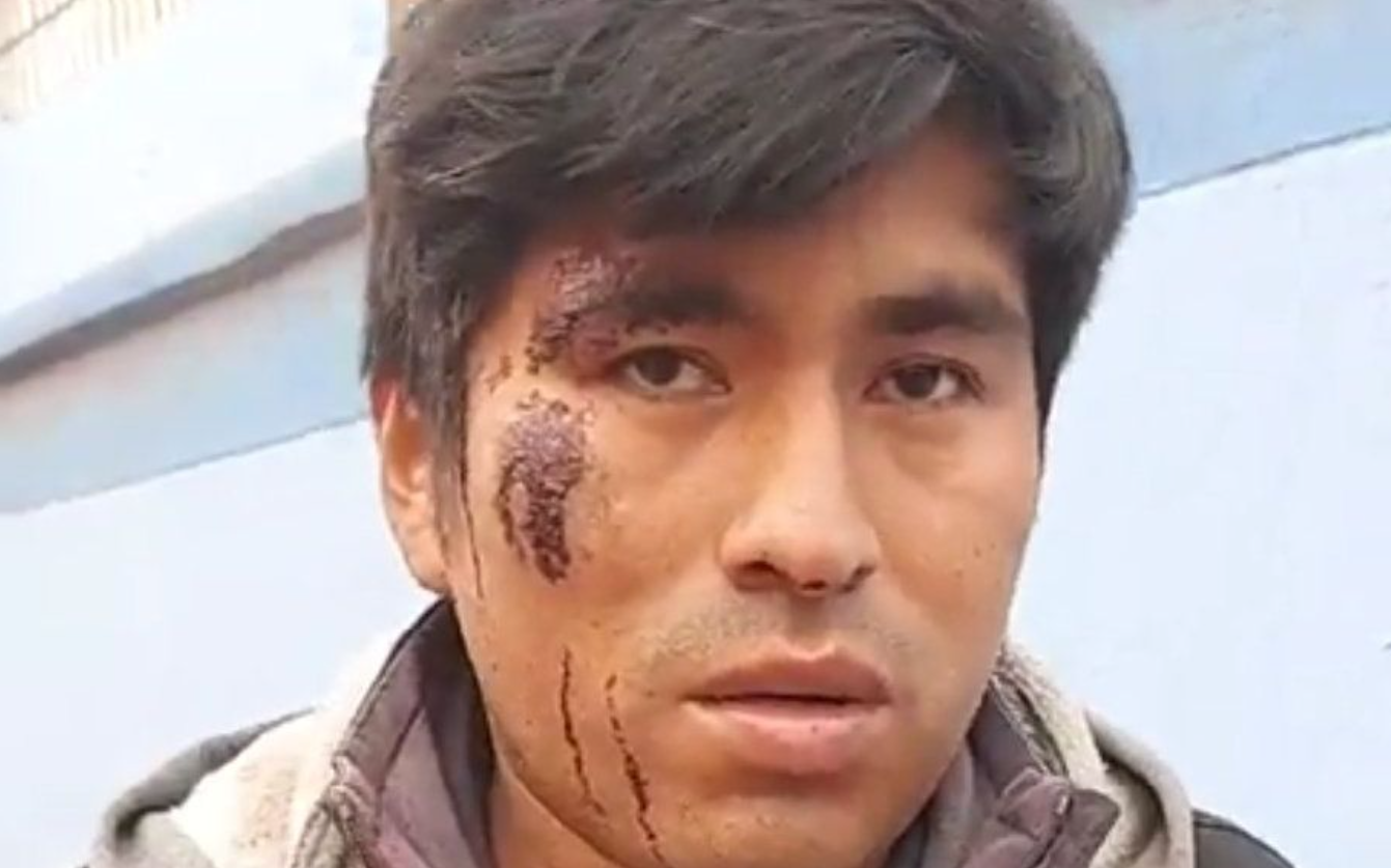 Puno | Cuatro sujetos armados roban camioneta tras atacar a joven cerca de su vivienda en Juliaca